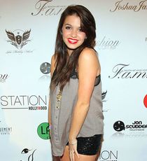 Flavia Watson, 35 лет, США Flavia Watson, 35 лет,